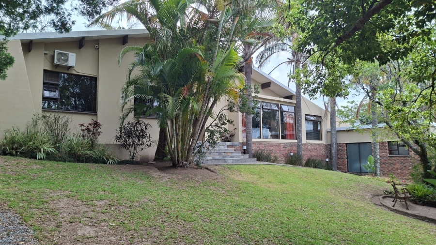 4 Bedroom Property for Sale in Beacon Bay North Eastern Cape